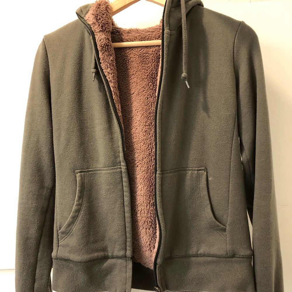 Uniqlo Olive Green Hoodie with Brown Lining